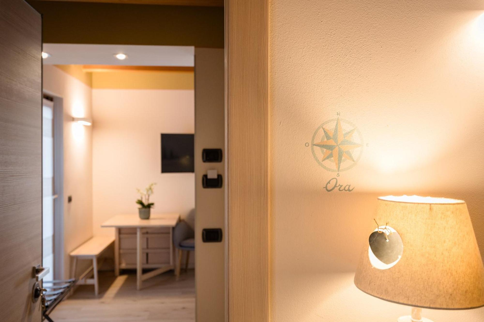 Bed and breakfast Charming Sirmione Extérieur photo
