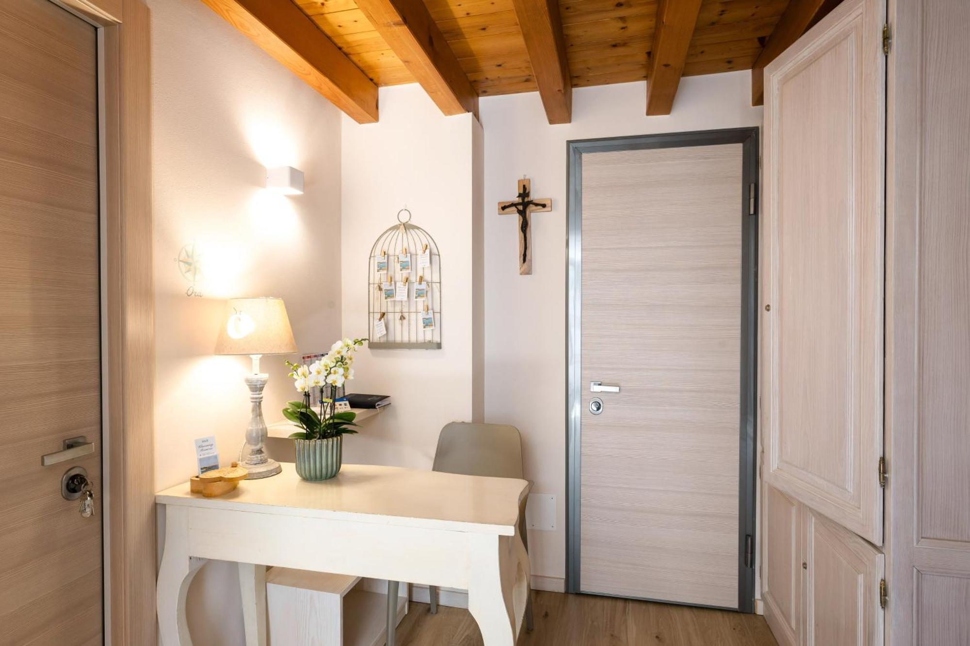 Bed and breakfast Charming Sirmione Extérieur photo