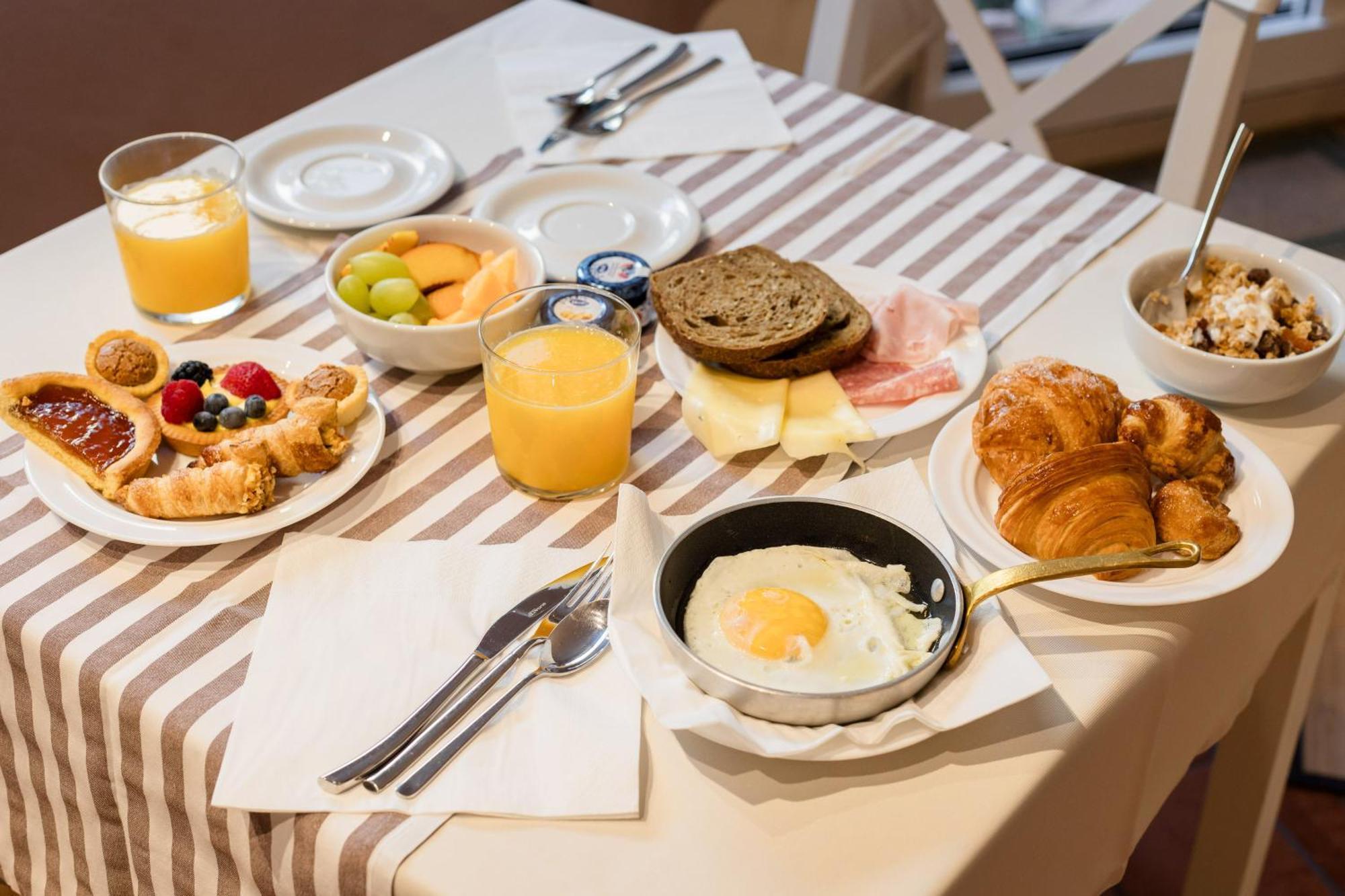 Bed and breakfast Charming Sirmione Extérieur photo