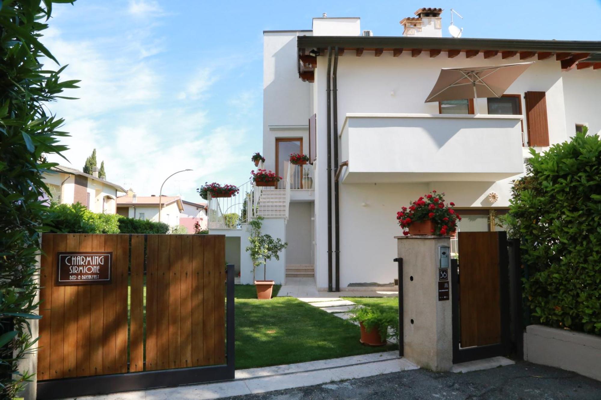 Bed and breakfast Charming Sirmione Extérieur photo