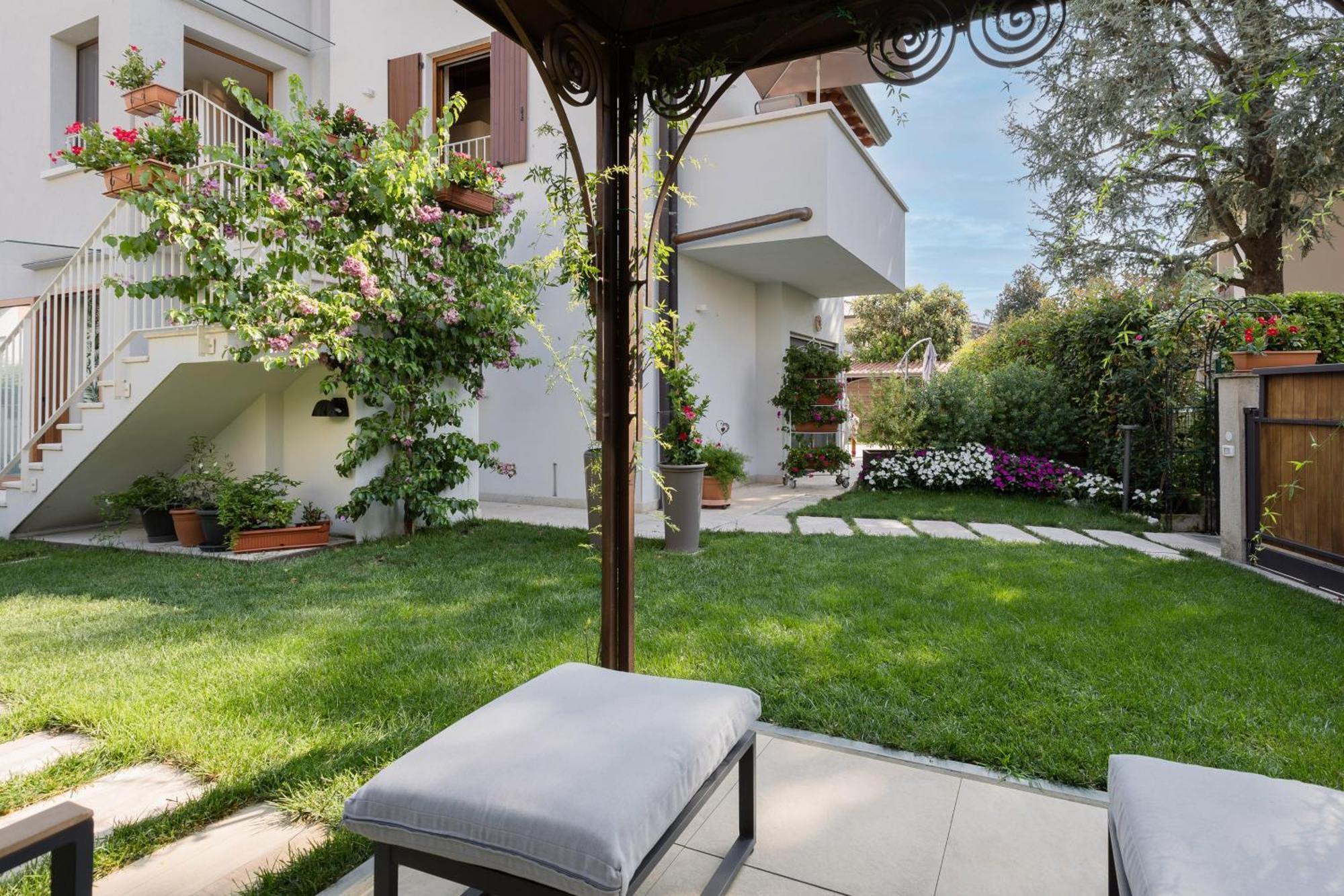 Bed and breakfast Charming Sirmione Extérieur photo